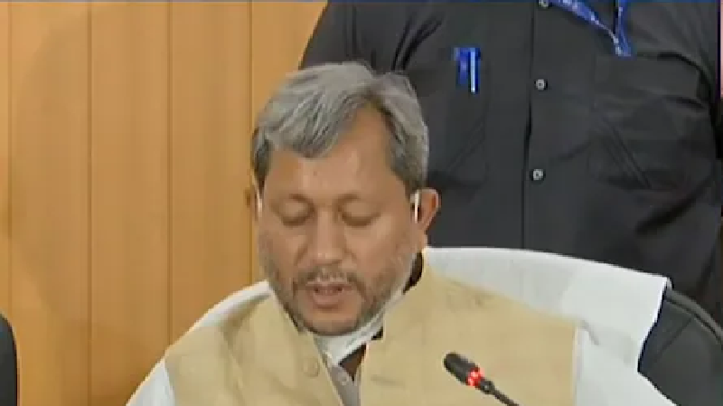 प्रेस कॉन्फ्रेंस में तीरथ रावत ने अपनी उपलब्धियां गिनाई, इस्तीफे पर साध गए चुप्पी